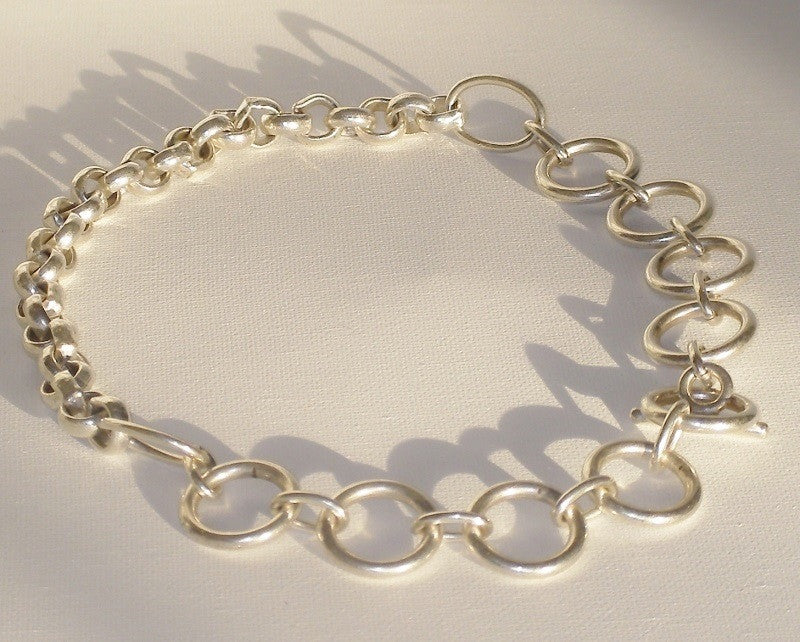 Massimo Dutti Chain Link Silver Plated Collar Necklace Closeup